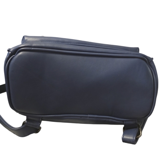 Chic Navy Faux-Leather Mini Backpack with Playful Face Detail - Picture 8 of 15